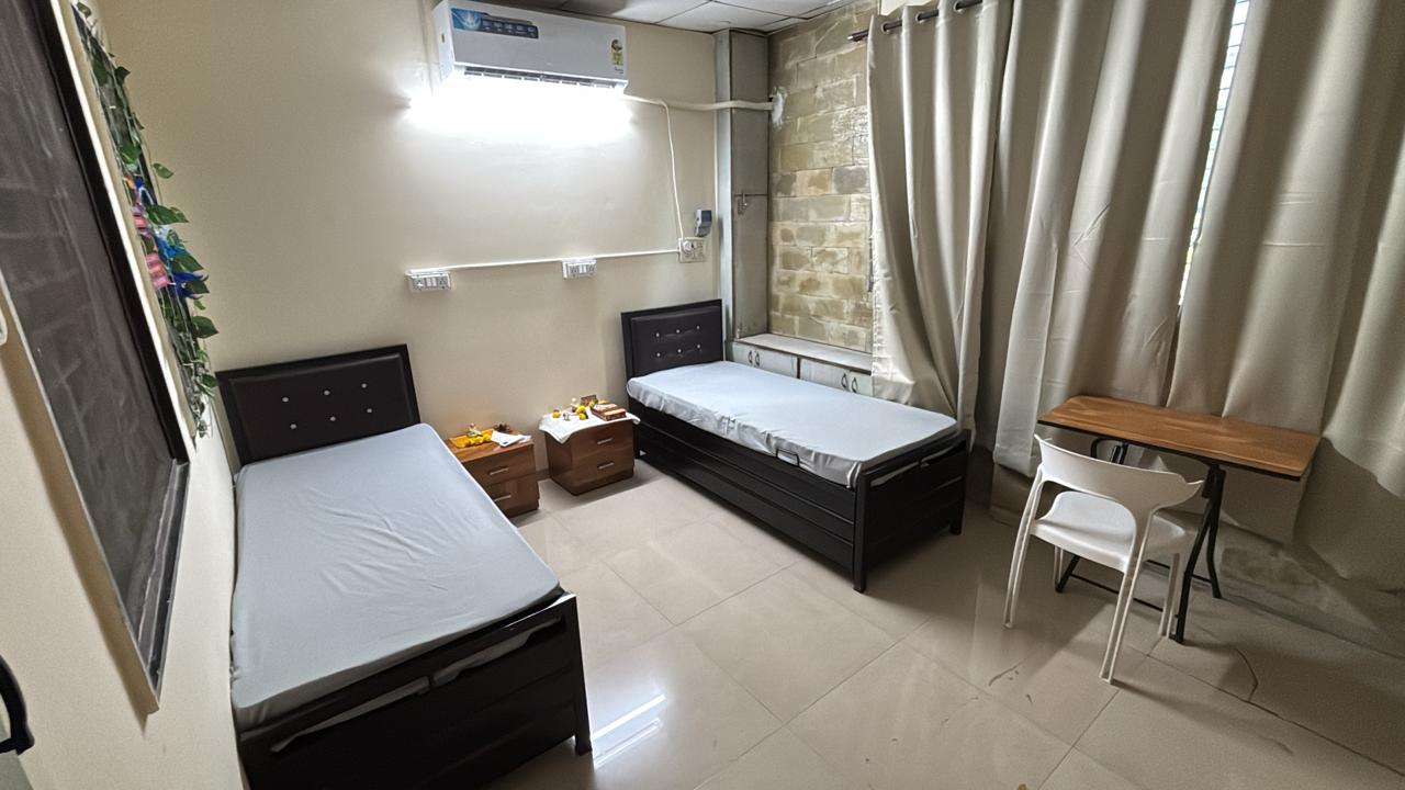 Ashok Samrat Premium Girls AC Rooms thumbnail 2
