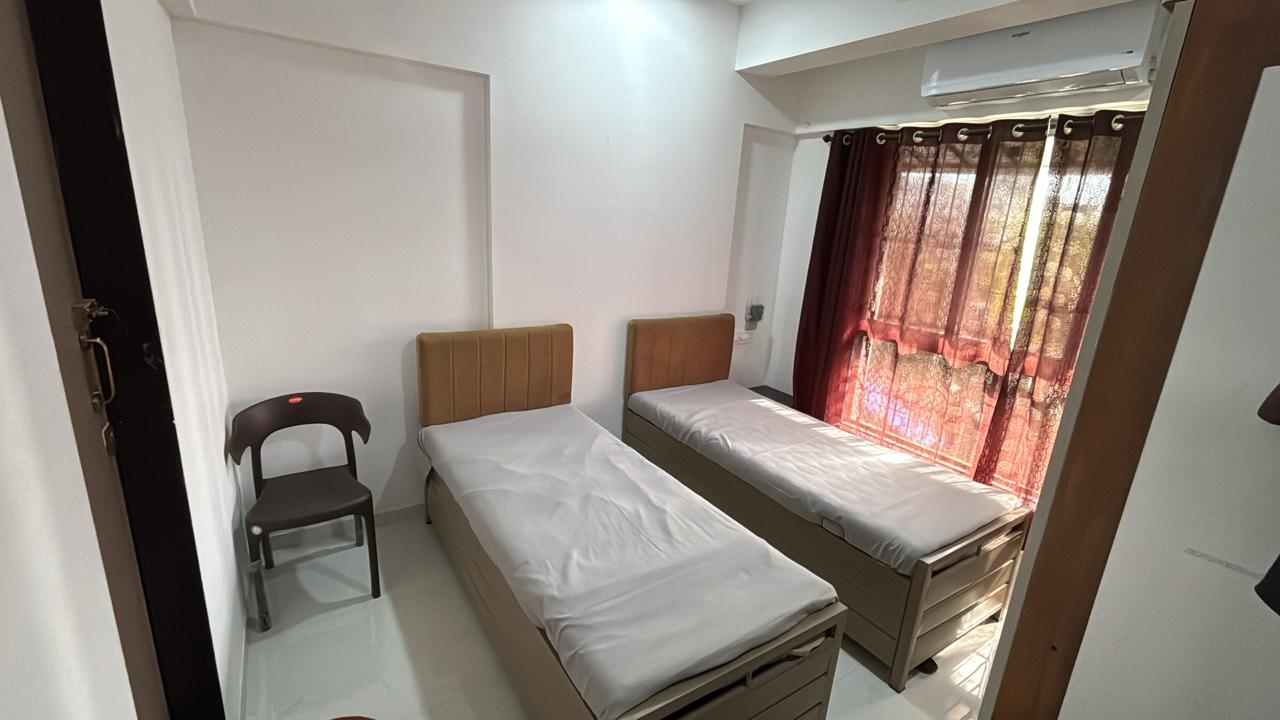 MyRoomiee furnished room in Goregaon