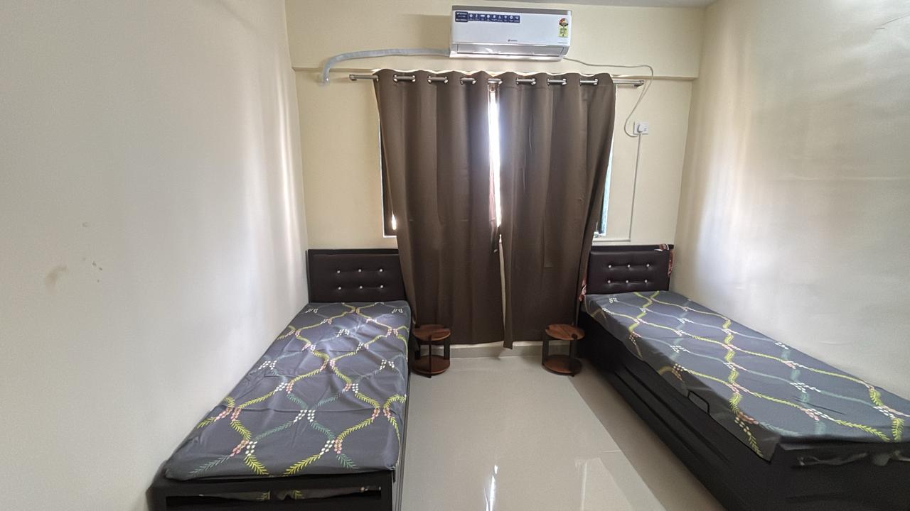 MyRoomiee furnished room in Jogeshwari East