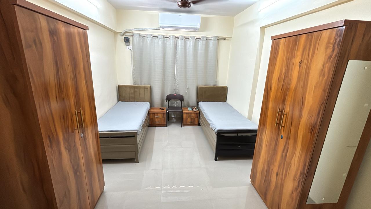 Shivdham Complex AC Rooms room in Malad East